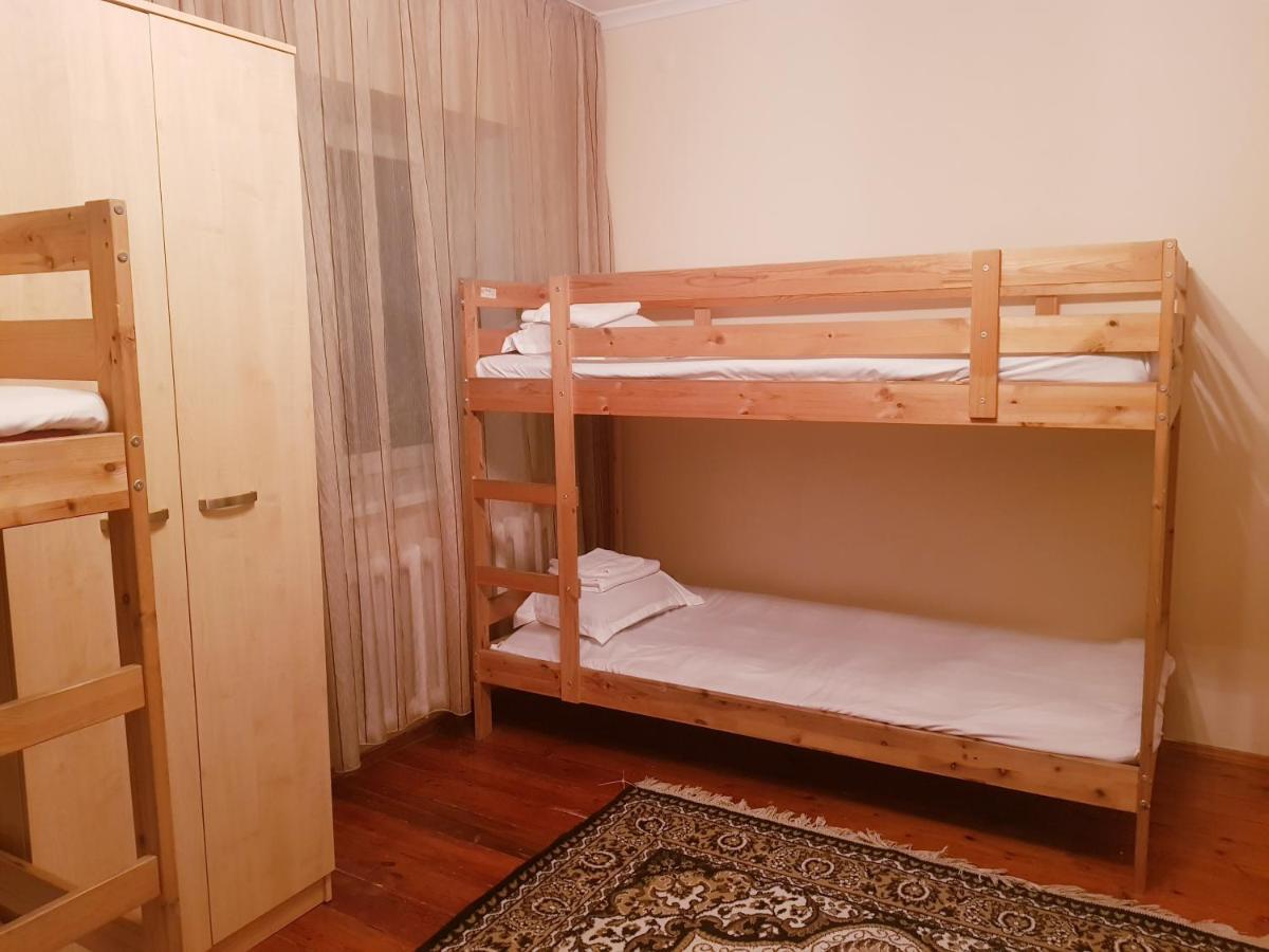 Hostel 888 Алма Ата Екстериор снимка