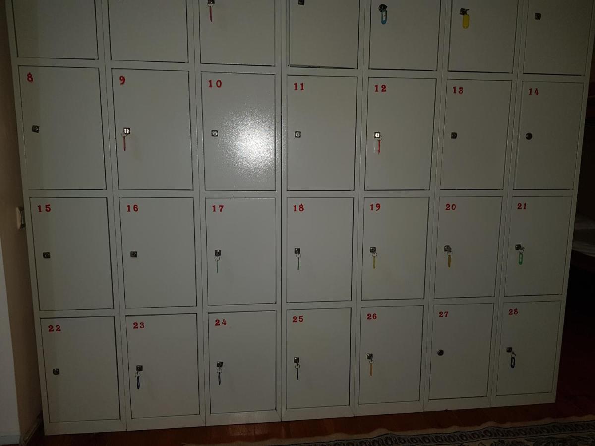Hostel 888 Алма Ата Екстериор снимка